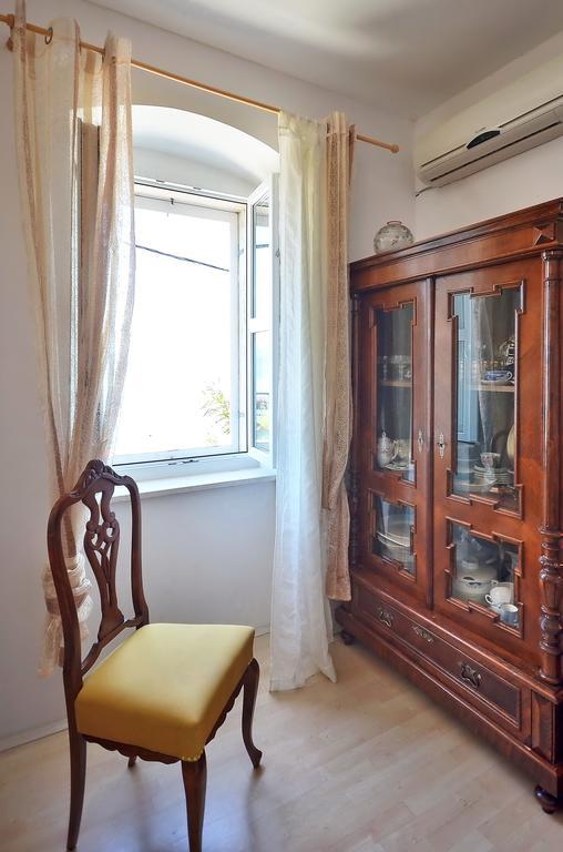 Apartment Pere S Mora ミミツェ 部屋 写真