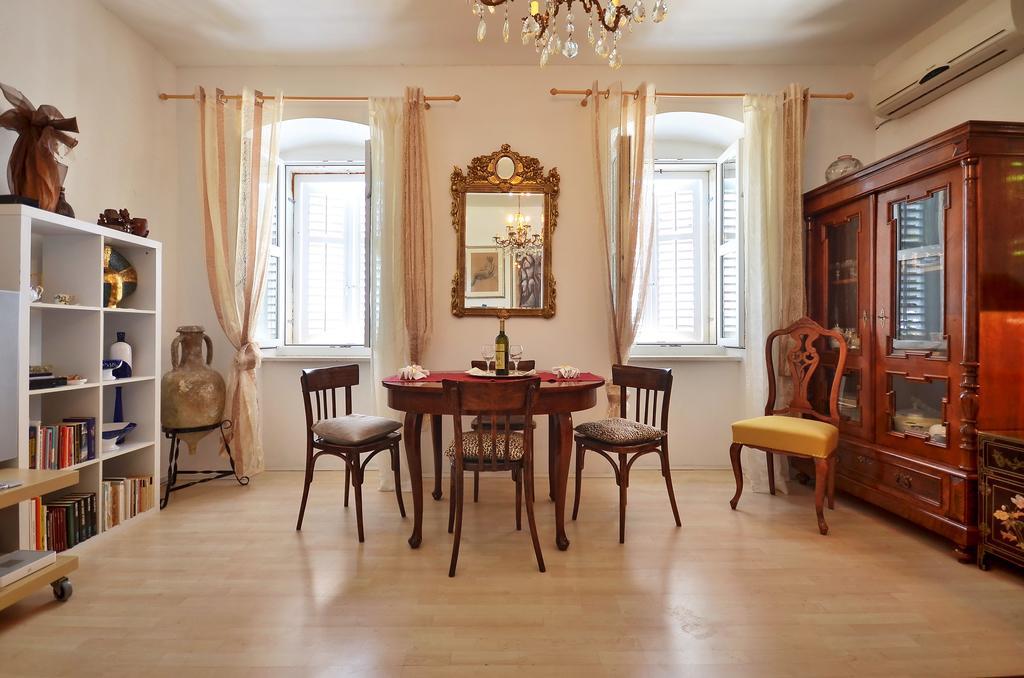 Apartment Pere S Mora ミミツェ 部屋 写真