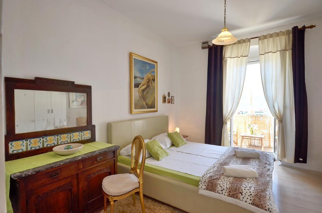 Apartment Pere S Mora ミミツェ 部屋 写真